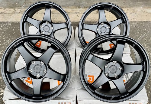 Black mr151 alloy wheels - 18",